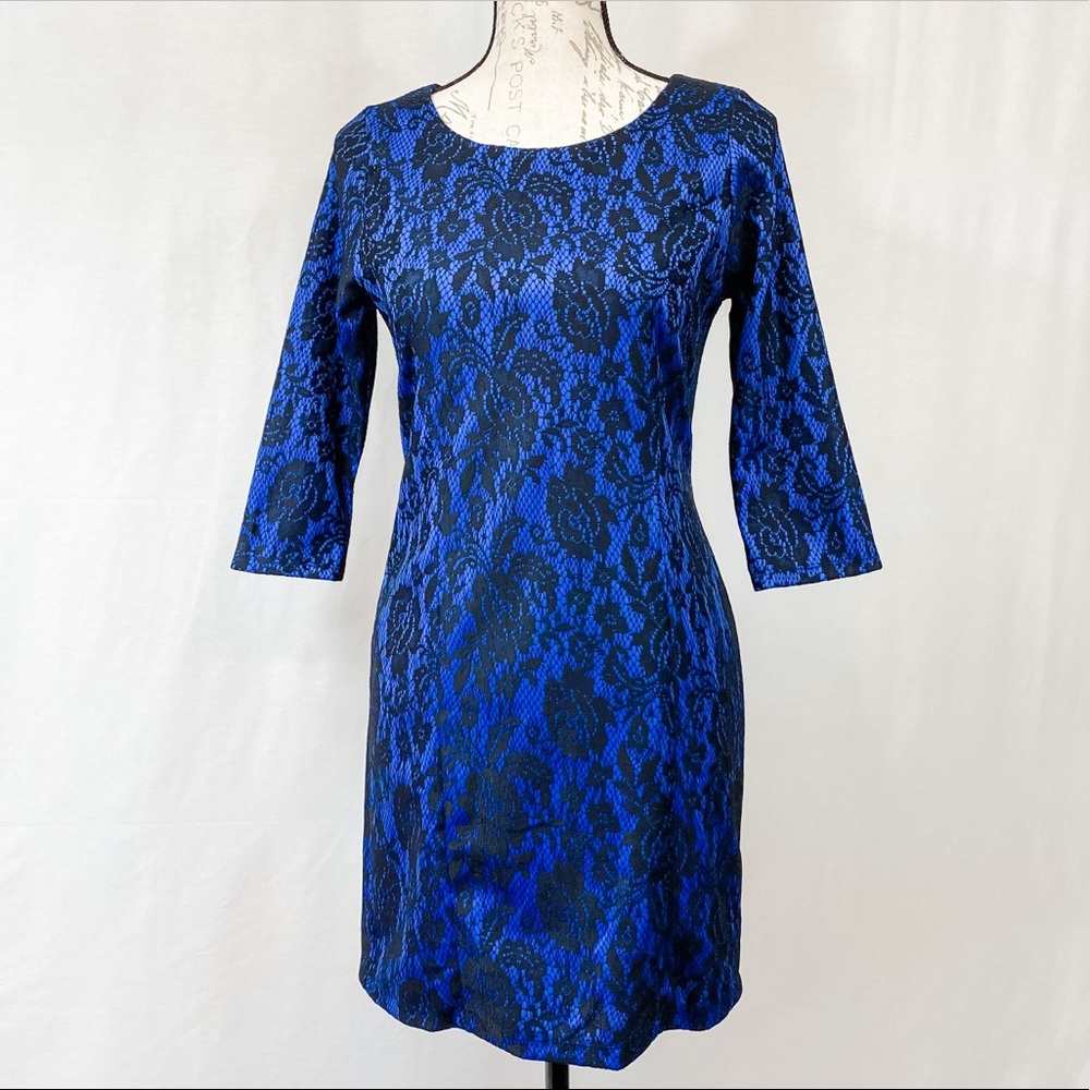 Tinley Road - Blue Dress w/Black Lace Detail